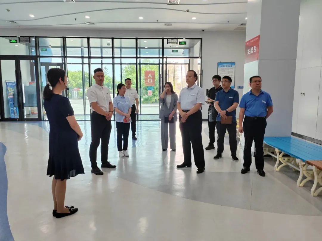 星空体育app官网|任秀力调研正定新区重点场馆(图3)